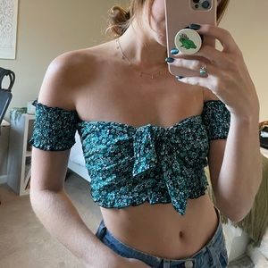 Size small blue and green floral crop with shoulder snugs and tie front